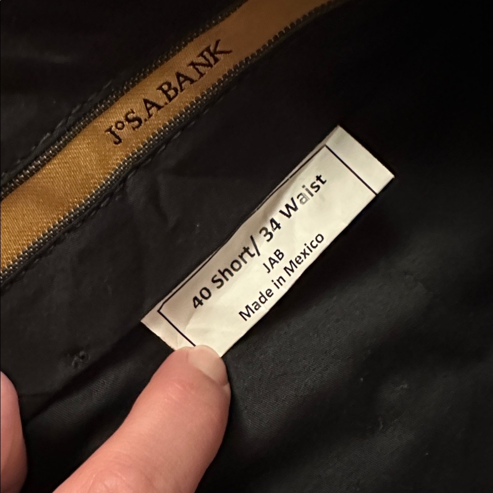 Jos. A Banks Suit - Picture 13 of 13